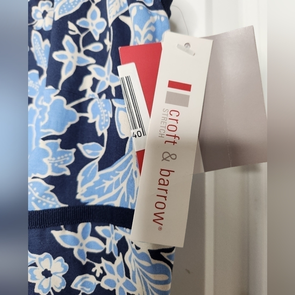 CROFT & BARROW women's dress size 16 Strech Blue Floral NWT - Picture 3 of 7